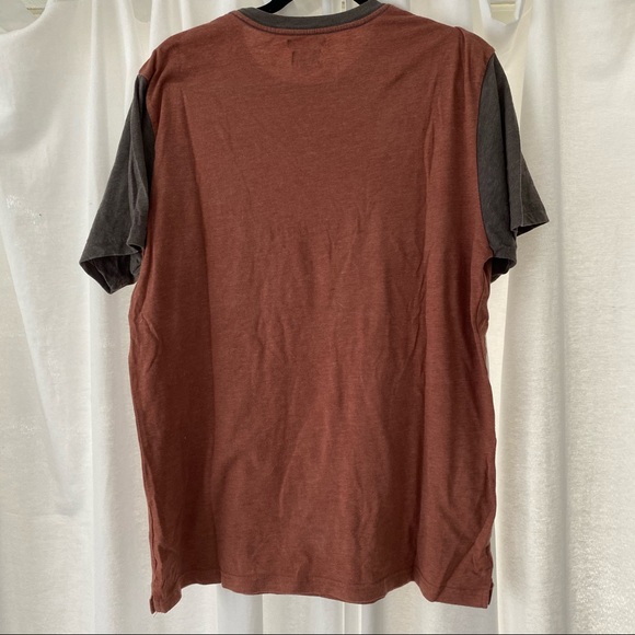 RVCA Men’s T-Shirt - Picture 2 of 4